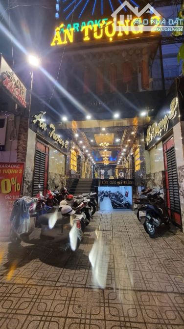 Bán toà nhà biệt thự 7 tầng mặt đường Đặng Văn Bi phường Trường Thọ Thủ Đức (200m²) 49 tỷ - 2