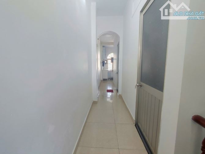 Bán nhà 1 trệt 1 lầu sau Chợ Phú Phong, P.Bình Chuẩn, Tp Thuận An chỉ 2 tỷ 8 TL M7401 - 2