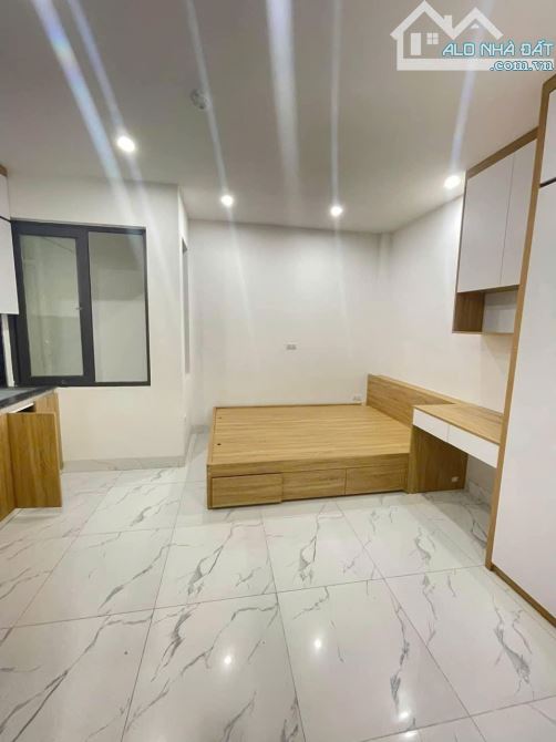 15,6 tỷ, 68m2, 5 tầng, MT 5,1m Kim Ngưu, HBT, thang máy, view hồ điều hòa, sát ô tô - 3