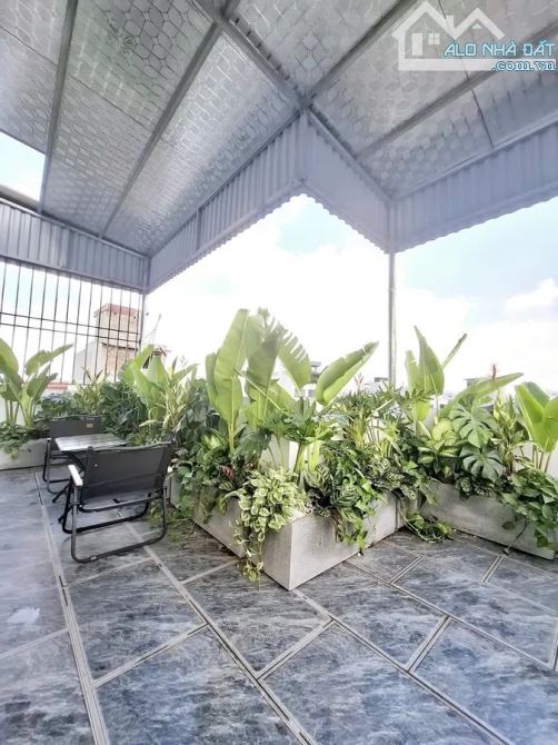 BÁN NHÀ NGUYỄN VĂN LINH, LONG BIÊN - FULL NỘI THẤT - 3