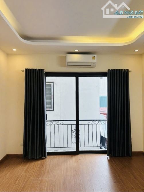 💥 HÀNG HIẾM BÁT KHỐI – NHÀ MỚI TINH – Ô TÔ ĐỖ CỔNG 💥VƯU SÔNG HỒNG   🏡 DT 31m², MT 3.6m, - 3
