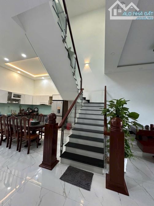 💥 BÁN CĂN NHÀ 1 TRỆT 1 MÊ HAI MẶT TIỀN NHÀ XÂY TÂM HUYẾT HẺM TRỊNH TỐ TÂM , 6x22 giá 4.6 - 3