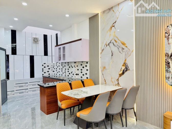 Bán nhà Thạnh Xuân 24. Q12_ 2 tầng_ TẶNG FULL NỘI THẤT _ 4.8x10m_ giá 3ty680 - 3