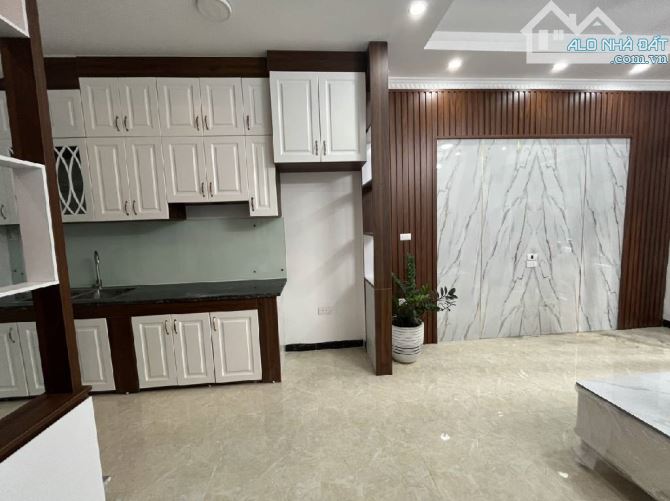 THẠCH BÀN - NHÀ MỚI Ở NGAY - CHÌA KHÓA TRAO TAY- Ô TÔ ĐỖ CỬA - KHU VỰC PHÁT TRIỂN - 3