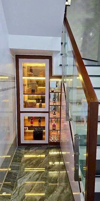 Chủ Định Cư Gấp bán - Nhà full nội thất xịn 3Pn nhỉnh 8 Tỷ - 3
