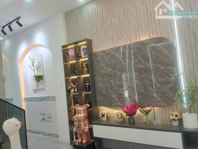 NHÀ HXH MỚI HOÀN THIỆN DỌN VÀO Ở NGAY CÁCH MẶT TIỀN ĐƯỜNG 30 M - 3