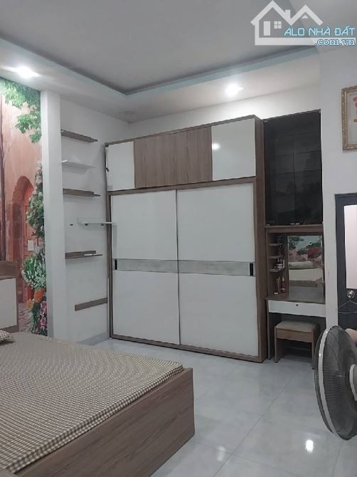 1 BÊN TRƯỜNG KIM ĐỒNG, BÌNH HƯNG HÒA B, BÌNH TÂN=45M2 - 2 TẦNG ĐẸP - HẺM XE HƠI - 3