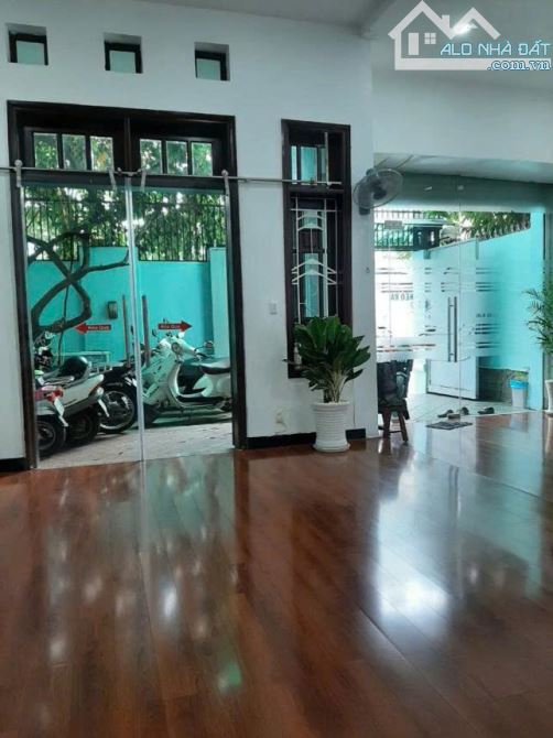 Biệt thự sân vườn mặt tiền Trần Khánh Dư, P Tân Định, 8.4x18m cn 153m2, giá 60 Tỷ - 3