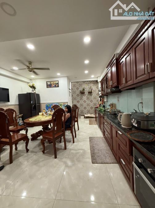 BÁN NHÀ HẺM 8M ĐƯỜNG NGUYỄN HỮU TIẾN, SÁT LÊ TRONG TẤN, 5X16 BỀ THẾ, 4 TẦNG BTCT - 3