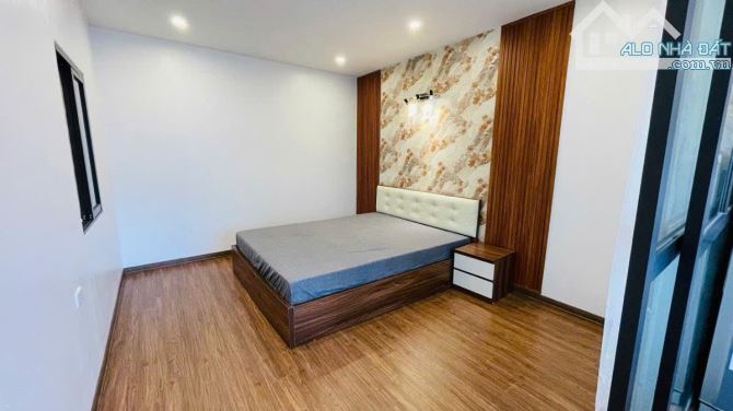 BÁN CĂN HỘ TT QUÂN ĐỘI - 120 HOÀNG QUỐC VIỆT - DT: 31/100M2, 3 NGỦ 2WC - 4.59 TỶ - 3