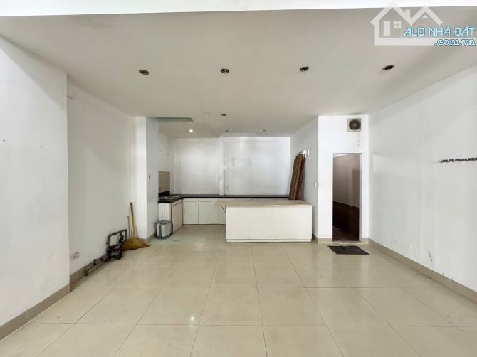 NHÀ 3 TẦNG MẶT TIỀN KINH DOANH ĐƯỜNG 10M5 NGUYỄN TRI PHƯƠNG - 3