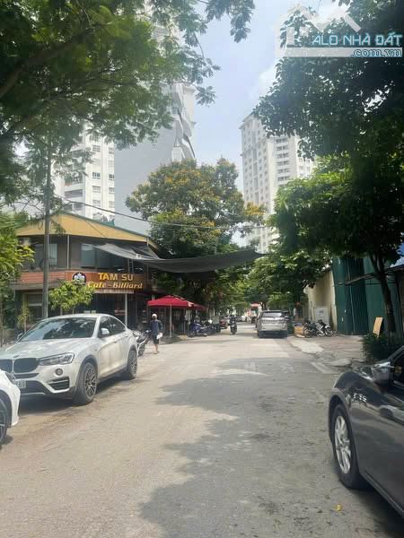 BÁN GẤP 95M ĐẤT ĐẤU GIÁ TỨ HIỆP THANH TRÌ P.LÔ Ô TÔ TRÁNH VỈA HÈ K.DOANH CHỈ 17.5 TỶ - 3