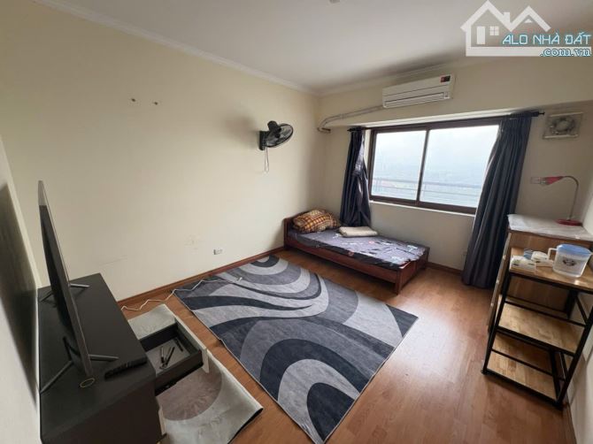 Bán chung cư 27 Huỳnh Thúc Kháng, Đống Đa, Thành Công, 130m2, 3ngủ, 2WC, ban công View hồ - 3