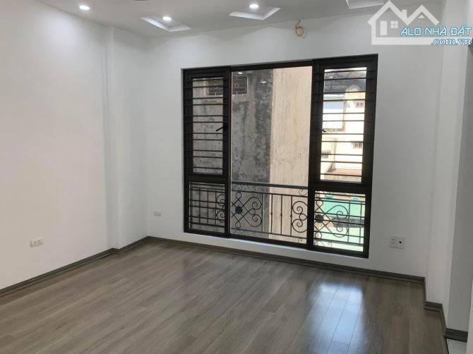BÁN NHÀ NGÔ TẤT TỐ ĐỐNG ĐA 45m 5T Mt 4m GIÁ 14.5 TỶ THANG MÁY LÔ GÓC KINH DOANH. - 3