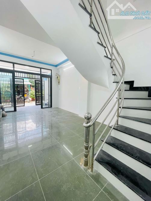 NHÀ 3 TẦNG HẺM 8M -AN LẠC BÌNH TÂN VÀO Ở NGAY CHỈ 5,4 TỈ - 3