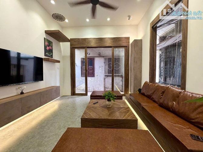 BÁN NHÀ TRƯƠNG ĐỊNH 30m² LÔ GÓC,NỘI THẤT XỊN SÒ MẶT TIỀN RỘNG CỰC THOÁNG SÁNG. - 3