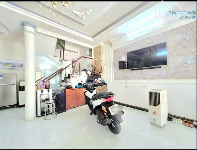 Bán nhà hẻm Huỳnh Tấn Phát, Nhà Bè – Ô tô ngủ trong nhà -- Ngang 6.1 m – Giá chỉ 5.86 Tỷ - 3