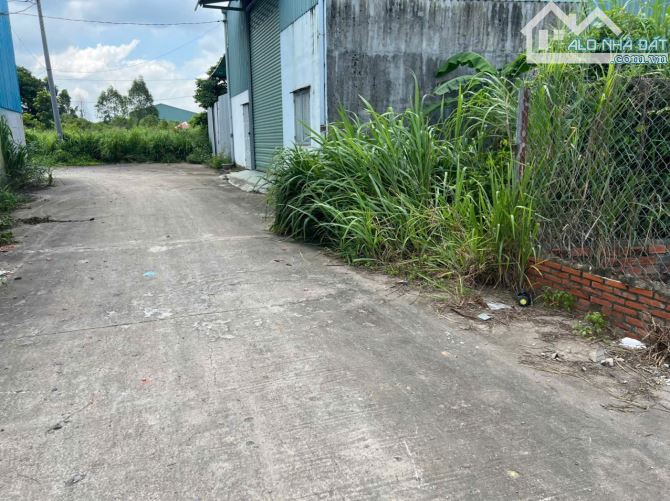 D246 CẮT LỖ 200 triệu còn 1,5 tỉ 🆘Bán đất đầu tư, gần đường Hoàng Văn Bổn ngay cây xăng m - 3