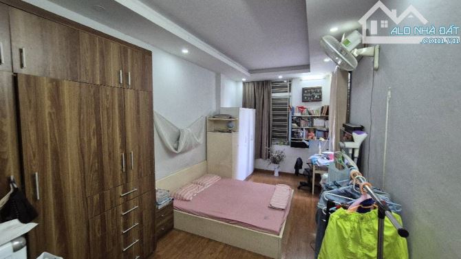 NHÀ ĐẸP 5 TẦNG DÂN XÂY - NGÕ NÔNG NGUYỄN VĂN CỪ - CÓ Ô CHỜ THANG MÁY - SỔ ĐỎ CHÍNH CHỦ! - 3