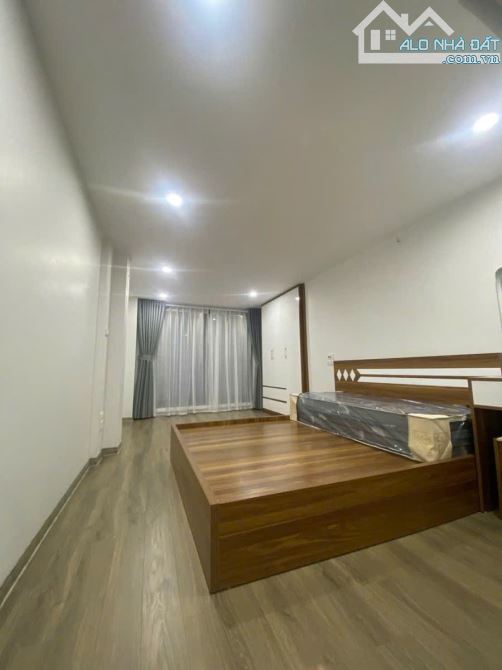 Bán nhà gấp khu vực Trường Chinh, 6T, full nội thất, 4 ngủ khép kín, giá chỉ 7.5 tỷ - 3