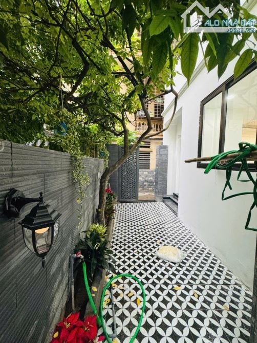 Bán Nhà Hoàng Hoa Thám DT 55m2x4 Tầng Lô Góc 2 Thoáng Giá Nhỉnh 8 Tỷ - 3