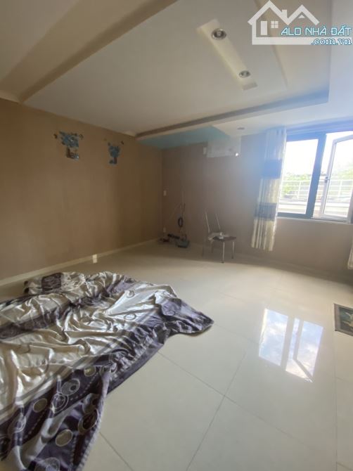 🏠 NHÀ 4 TẦNG – ÔTÔ ĐỖ CỬA– VÕ VĂN KIỆT (GẦN CẦU RỒNG)  • DT: 85m² (6.5x14) – GIÁ : 11.7 T - 3