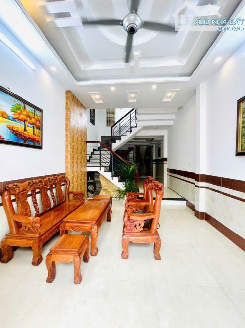 Sót lại căn duy nhất phường TĂNG NHƠN PHÚ B Q9 — DT 62m2 x 3 Tầng Giá 7.2 Tỷ - 3
