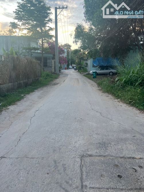 Bán đất Hiệp Thành, Tp TDM cũ. 1sẹc Phạm Ngọc Thạch. 12x24m, tc 160m² - 3