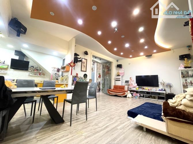 ĐỒNG NHÂN,HAI BÀ TRƯNG 23tỷ 101m GẦN PHỐ NHẤT KHU VỰC,HÀNG HIẾM,GIÁ ĐẦU TƯ - 3