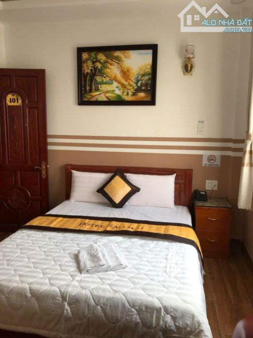 KHÁCH SẠN MẶT TIỀN VÕ THỊ PHẢI - QUẬN 12 - DTSD 700M2 + 19PH + THU NHẬP GẦN 3TỶ/NĂM - 3