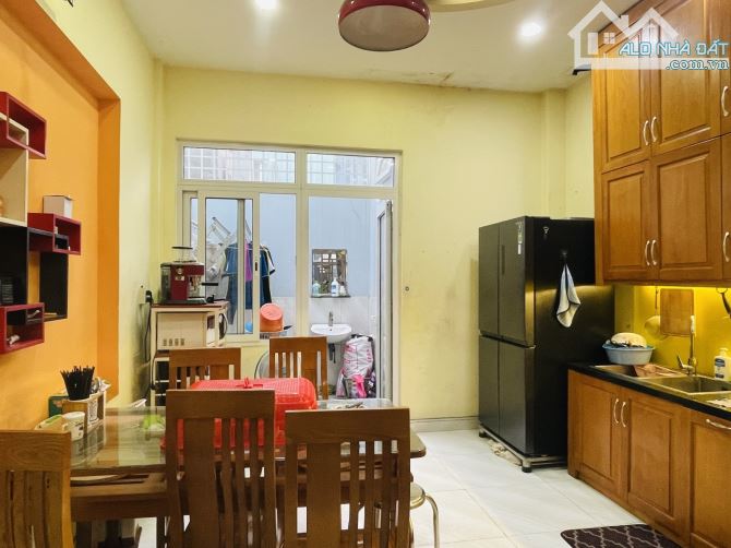 HẺM XE HƠI PHÚ THỌ HOÀ 84 M2 - SỔ NỞ HẬU TÀI LỘC - KHU AN NINH YÊN TĨNH - 3