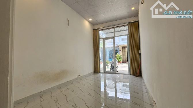 Bán nhà cấp 4 TĐC Hòn Rớ 1 Đường Phan Huy Ích !! √ Vị trí : cách biển chỉ 100m - 3
