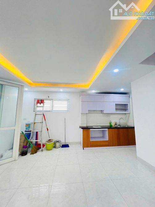 BÁN GẤP NHÀ MỸ ĐÌNH NAM TỪ LIÊM 35M2, 5 TẦNG MẶT TIỀN 4,1m GIÁ  6.35 TỶ - 3