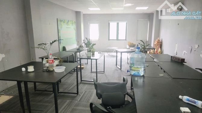 MẶT PHỐ VŨ TÔNG PHAN - 106M2 - 9 TẦNG CÓ HẦM - MT 5.3M - VỈA HÈ 6M - SỔ ĐỎ HOÀN CÔNG - 3