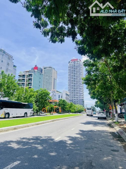 Bán Đất Mặt Tiền Nguyễn Đức An - Song Song Vương Thừa Vũ - 240m2 - MT 15m - 30Ty5 - 3