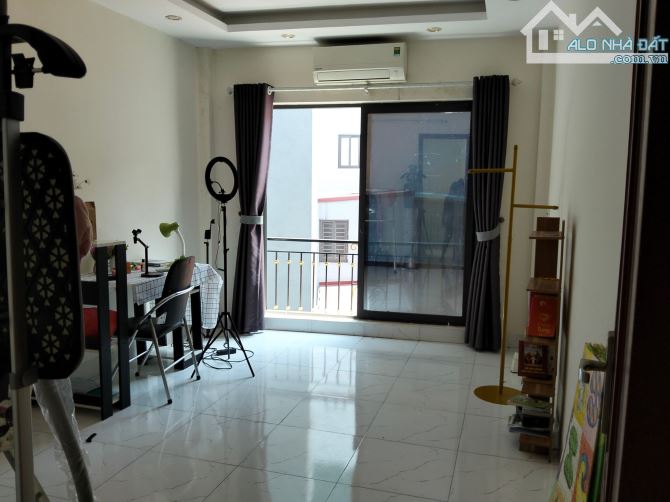 BÁN NHÀ 40M-5 TẦNG-5,5 TỶ. PHÚ LƯƠNG.  HÀ ĐÔNG.  HN - 3