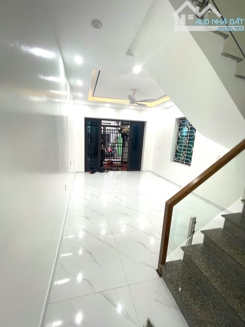 🏡Bán nhà 2 tầng tuyến 2 Cam Lộ, Hùng Vương, Hồng Bàng, ô tô đỗ cửa – 64m² - Giá 2,86 tỷ - 3