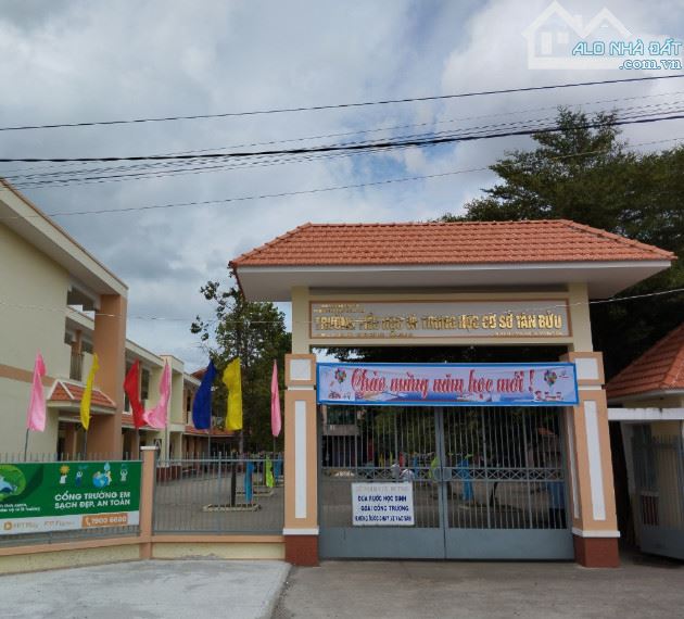 Ngộp ngân hàng bán gấp căn nhà ở Nguyễn Hữu Trí,Tân Bửu, Bến Lức 2 tỷ 5, sổ riêng - 3