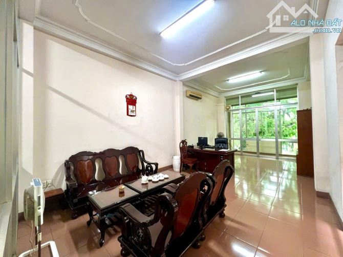 Cho thuê 2 căn liền kề mặt tiền đường Đồng Khởi - TP. Biên Hoà - tỉnh Đồng Nai - 3