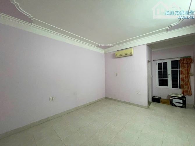 Bán nhà 4 tầng dân xây độc lập lô 22 Lê Hồng Phong, dt 60m2, mt 4m - 3