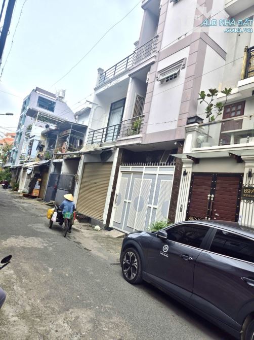 Nhà 2 mặt tiền Nguyễn Tư Giản, 82m2, 5x17, 6.85 tỷ - 3