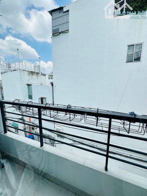 💥HIẾM CHÍNH CHỦ BÌNH THẠNH🏠 35M2 4 TẦNG BTCT  HXH ĐỖ CỬA LVD GIÁP Q1 - PN 💰 5.X TỶ TL - 3