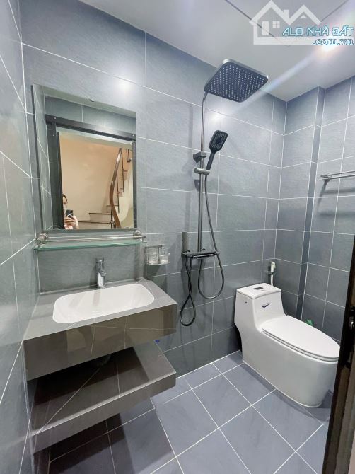 Trịnh Đình Cửu, nhà dân xây,lô góc, ô tô đỗ gần giá chỉ hơn 5tỷ - 3