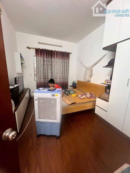 HIẾM- Bán căn chung cư viện Bỏng 77m 2PN ở Phùng Hưng – Thanh Trì, giá 4.8tỷ, full đồ - 3
