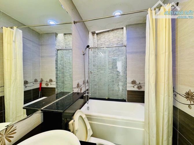 BÁN NHÀ 5 TẦNG PHAN XÍCH LONG-10M RA MẶT TIỀN-4PN-VỪA Ở VỪA CHO THUÊ CHỈ 7,55 TỶ - 3