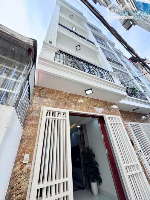 --- SIÊU HIẾM -NHÀ LÔ GÓC – THANG MÁY NHẬP KHẨU – Ô TÔ ĐỖ NGÀY ĐÊM – 6 Tỷ ( TL giá trực ti - 3