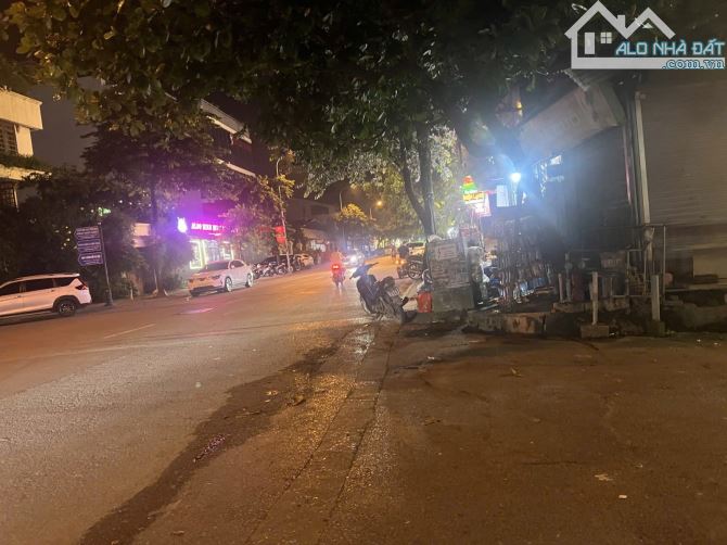 Bán nhà Việt Hưng nhà mới nở hậu cách 1 nhà ra oto đủ nội thất 7.25 tỷ - 3