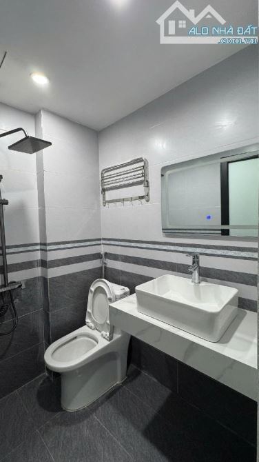 Bán nhà Thanh Liệt, Kim Giang, Hoàng Mai, 6.3 tỷ. 32m, 5 tầng, ô tô qua cửa - 3