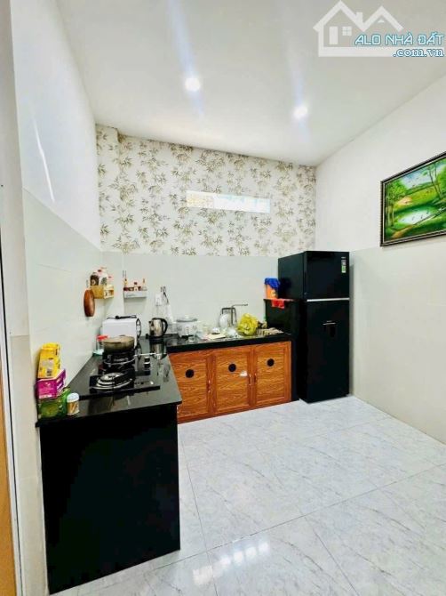 Bán nhà gần kdc Tân Phong 1 sẹc Đồng Khởi đường ô tô giá 2ty8 - 3
