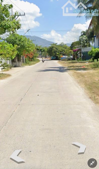 BÁN ĐẤT VĨNH TRUNG – GIÁ TỐT📍 Vị trí: Cách đường chính 30m, thông thẳng ra Võ Nguyên giá - 3